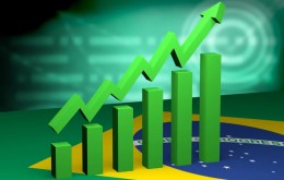 Após a Fitch, a S&P aumenta o rating de crédito do Brasil, para BB, com perspectiva de estabilidade. Após a Fitch, a S&P aumenta o rating de crédito do Brasil, para BB, com perspectiva de estabilidade.